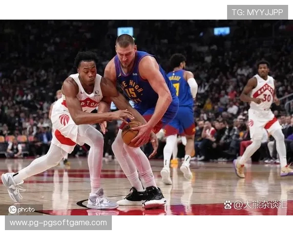 NBA今日激战回顾：关键球员表现亮眼全场焦点解析